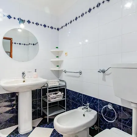 Apartment Quinta Palmeiras Pool & In Pera