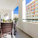 Quinta Palmeiras Pool & In Pera Διαμέρισμα *