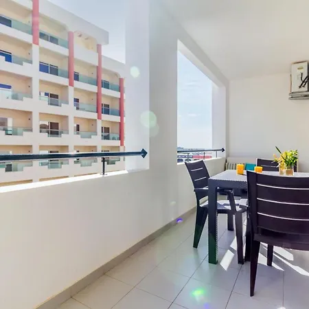 Quinta Palmeiras Pool & In Pera Apartment Porches (Algarve)