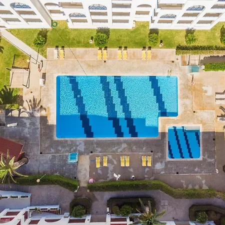 Quinta Palmeiras Pool & In Pera